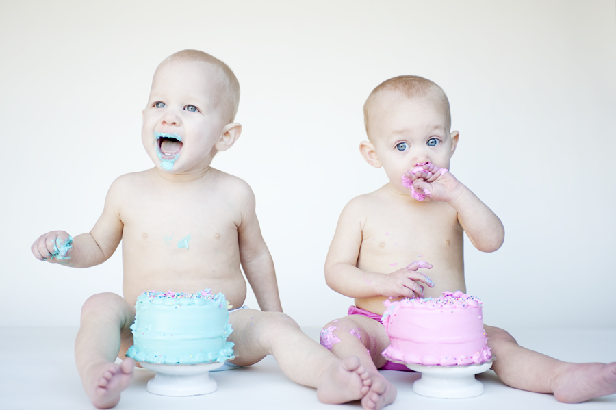 twins, cake smash, 1st birthday, baby birthday, birthday cake, twin birthday party